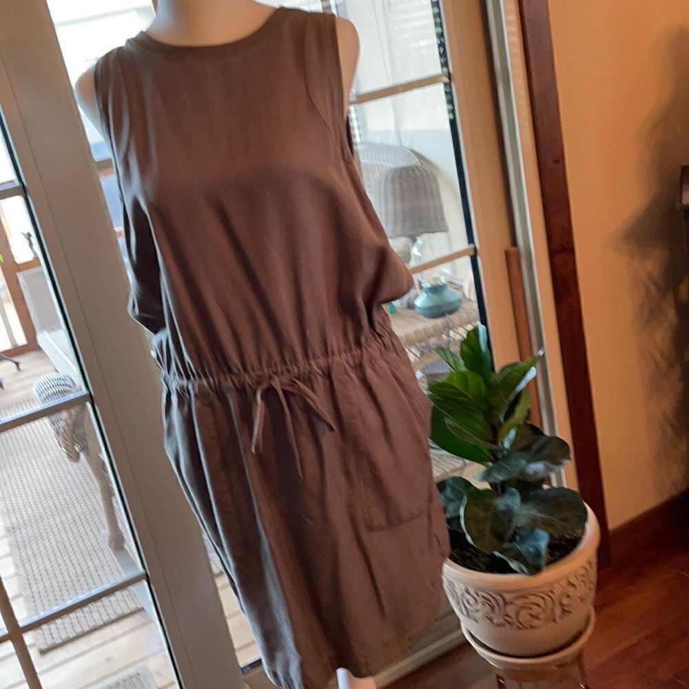 Lou & Grey Dress - Medium